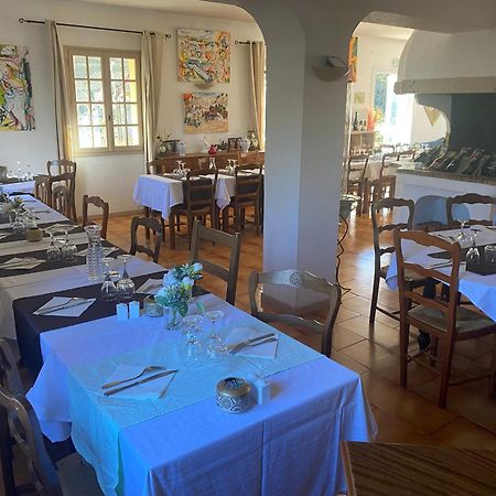 Human Hotel Restaurant Park Villecroze Kültér fotó
