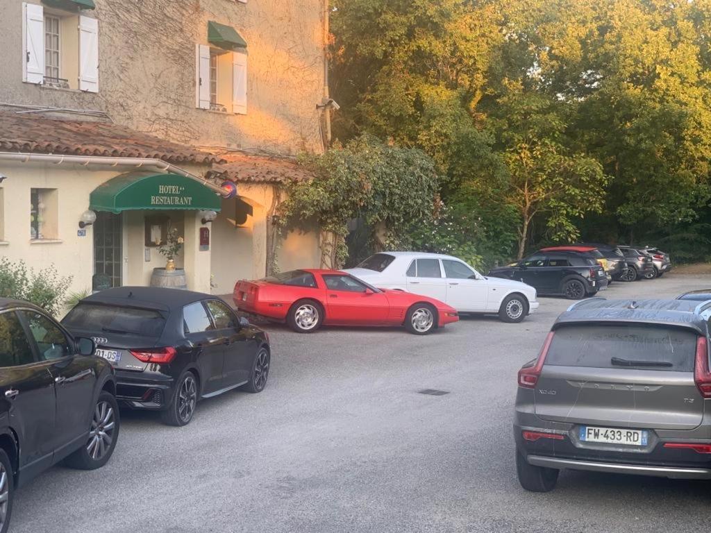 Human Hotel Restaurant Park Villecroze Kültér fotó