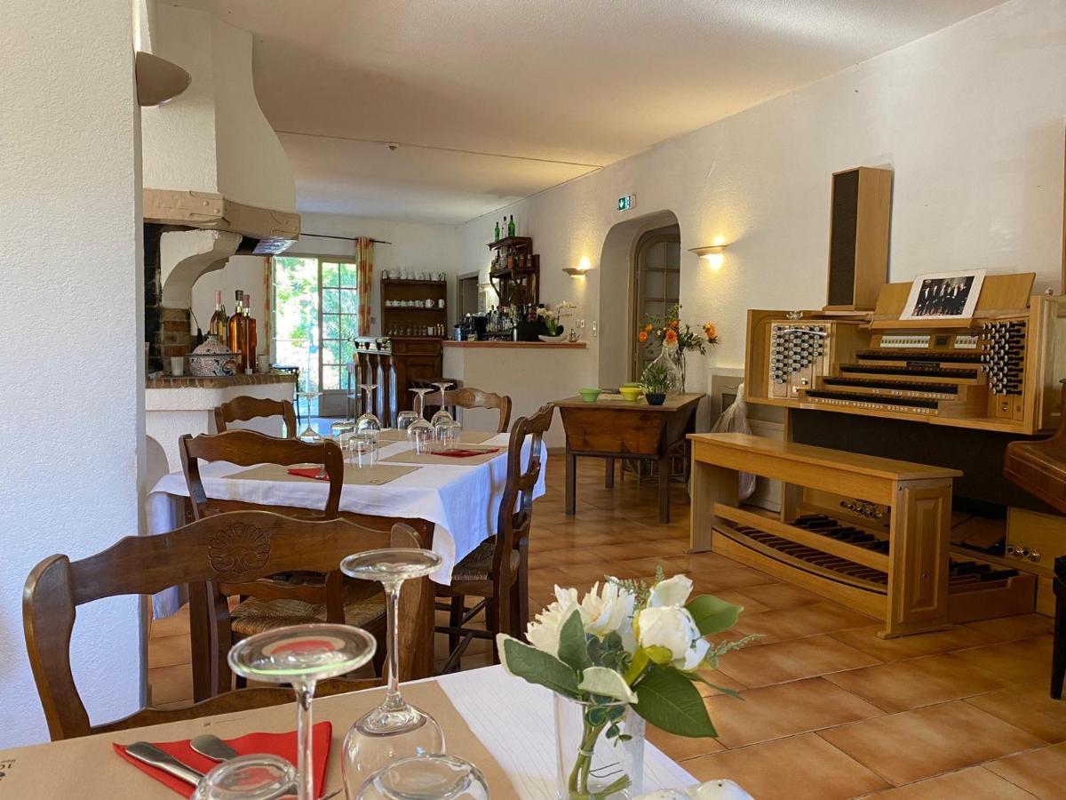 Human Hotel Restaurant Park Villecroze Kültér fotó
