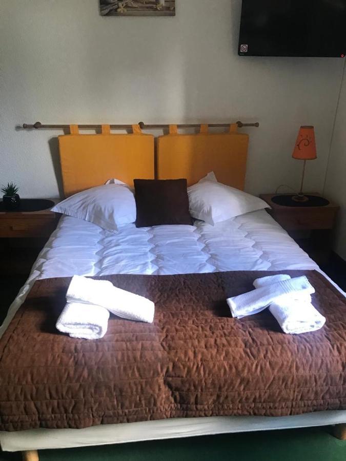 Human Hotel Restaurant Park Villecroze Kültér fotó